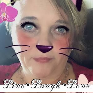 Meet your Posher, Shelly